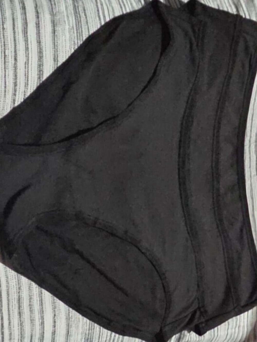 NWOT- Pact Organic Black Women's Seamless Full-Coverage Brief (3pck)